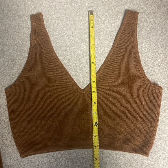 Cashmere Victoria’s Secret bralette and short set - Picture 7 of 12